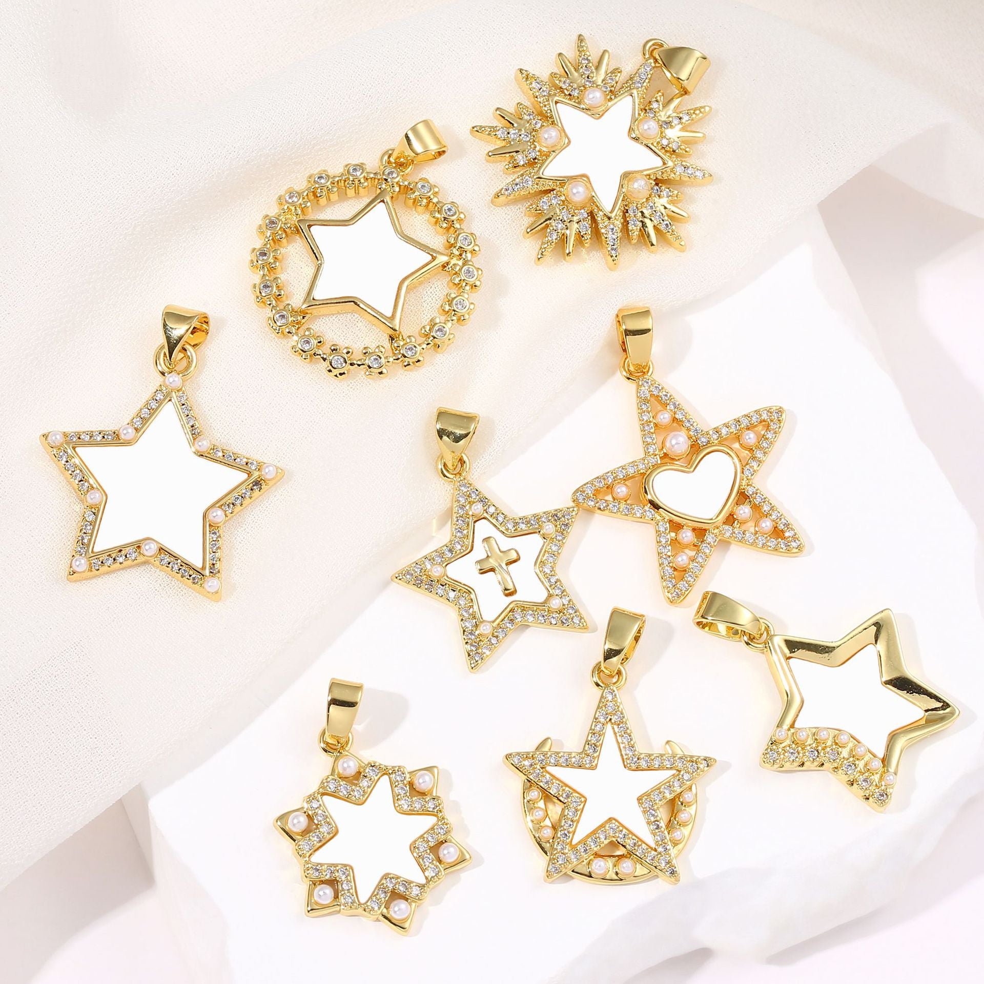 Simple star-shaped personality creative pendant necklace copper shell gold-plated micro-inlaid colorful zircon pendant accessories