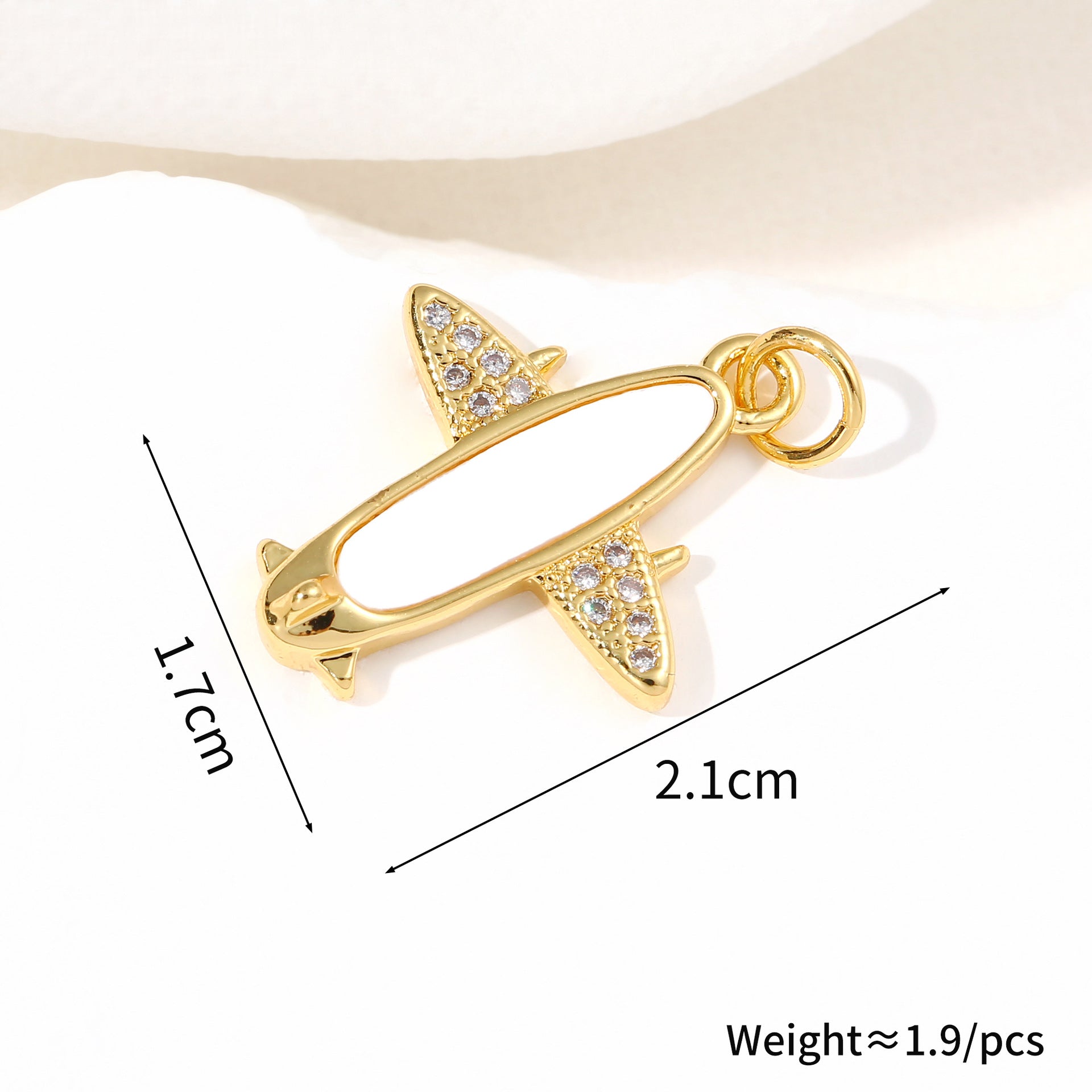 Car, bicycle, sailboat, shell pendant, single pendant necklace for women, versatile clavicle chain, long-lasting color